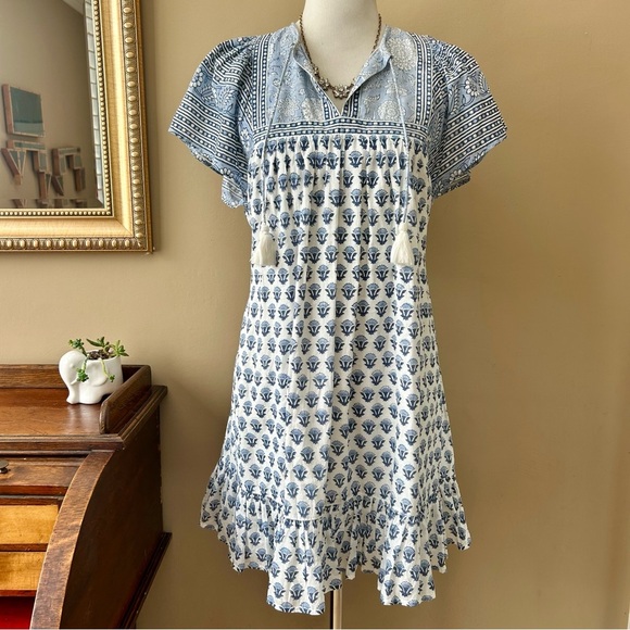Cleobella Leah Mini Dress Blue White Hydrangea Floral Flutter Sleeve Belt Size M - Picture 4 of 15